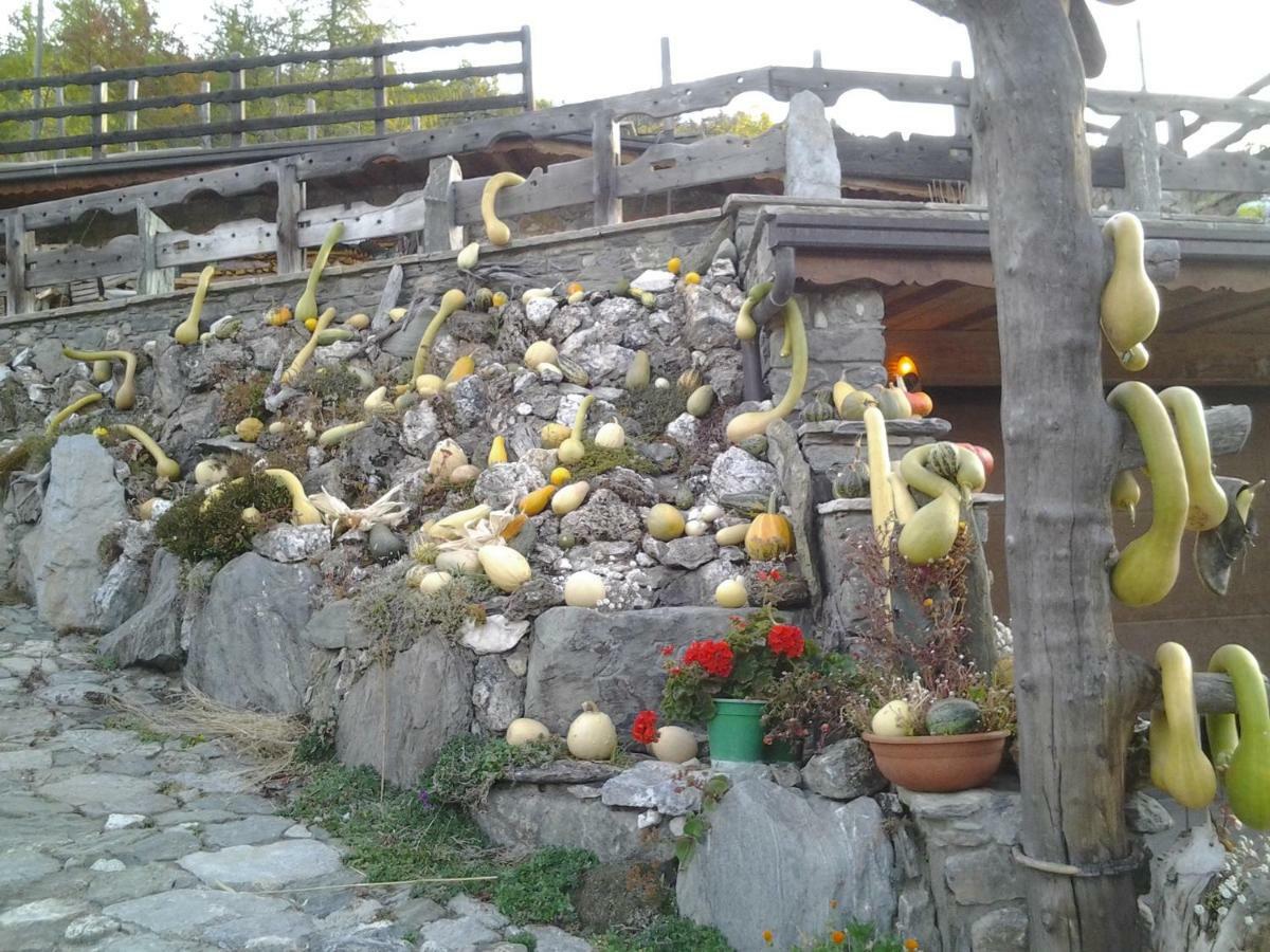 Maison De Frein Allein Luaran gambar